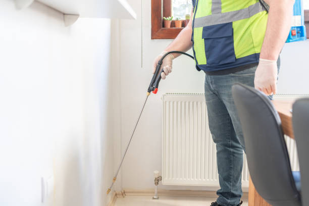 Best Residential Pest Control  in Amery, WI